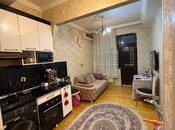Satılır 2 otaqlı köhnə tikili 60 m², photo 1 from 7