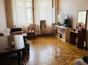 Продается 3-комн. вторичка 80 м², м. Ичеришехер, photo 2 from 8