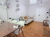 Продается 3-комн. вторичка 91 м², м. Низами, photo 3 from 8