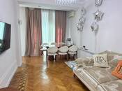 Продается 3-комн. вторичка 91 м², м. Низами, photo 1 from 8