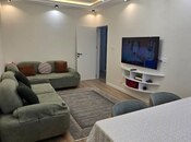 Продается 3-комн. вторичка 75 м², м. Ази Асланов, photo 3 from 8