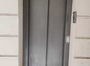 Satılır 3 otaqlı köhnə tikili 105 m², Nizami m., photo 2 from 8