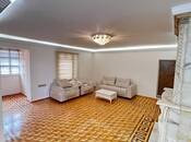 Satılır 5 otaqlı köhnə tikili 150 m², 28 May m., photo 3 from 8