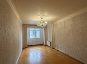 Satılır 4 otaqlı köhnə tikili 100 m², Bakıxanov q., photo 8 from 8