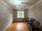 Satılır 4 otaqlı köhnə tikili 100 m², Bakıxanov q., photo 2 from 8