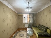 Satılır 2 otaqlı köhnə tikili 60 m², Bakıxanov q., photo 1 from 8