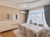 Продаётся 2-комн. новостройка 100 м², м. Нефтчиляр, photo 1 from 8