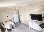 Satılır 3 otaqlı köhnə tikili 75 m², İnşaatçılar m., photo 3 from 8