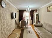 Satılır 2 otaqlı köhnə tikili 50 m², Xalqlar Dostluğu m., photo 1 from 8