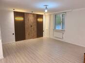 Продаётся 2-комн. вторичка 50 м², м. Иншаатчылар, photo 2 from 8