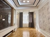 Продаётся 3-комн. новостройка 90 м², м. Нефтчиляр, photo 1 from 8